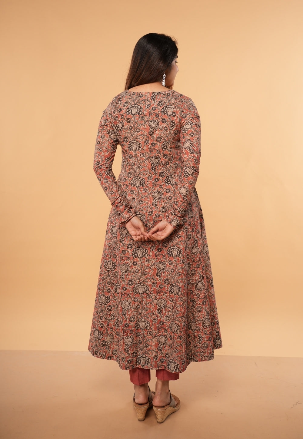 Huma Pink Kalamkari Cotton Kali Kurta
