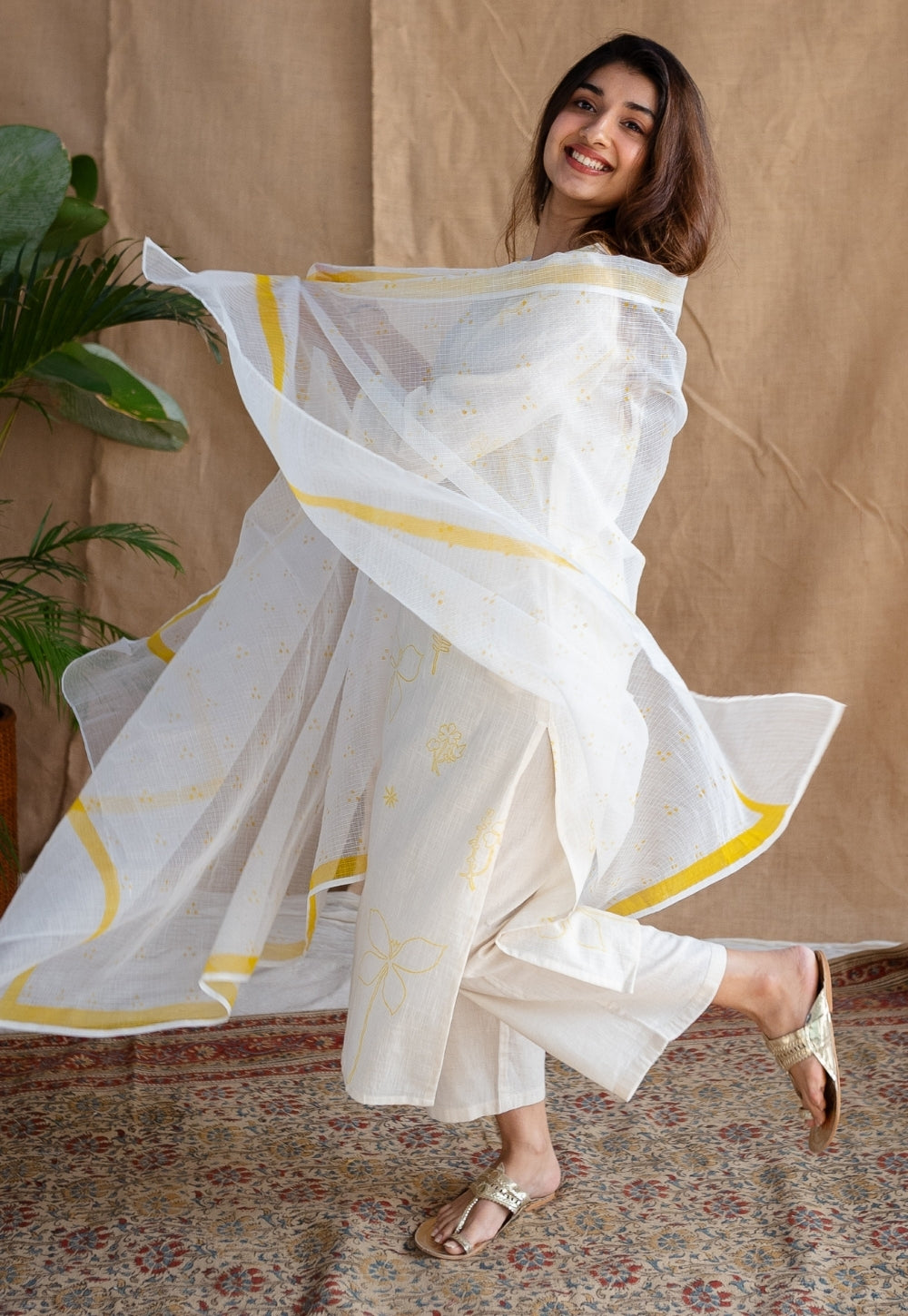 Seira Dabu Slub Cotton Hand Embroidered Kurta