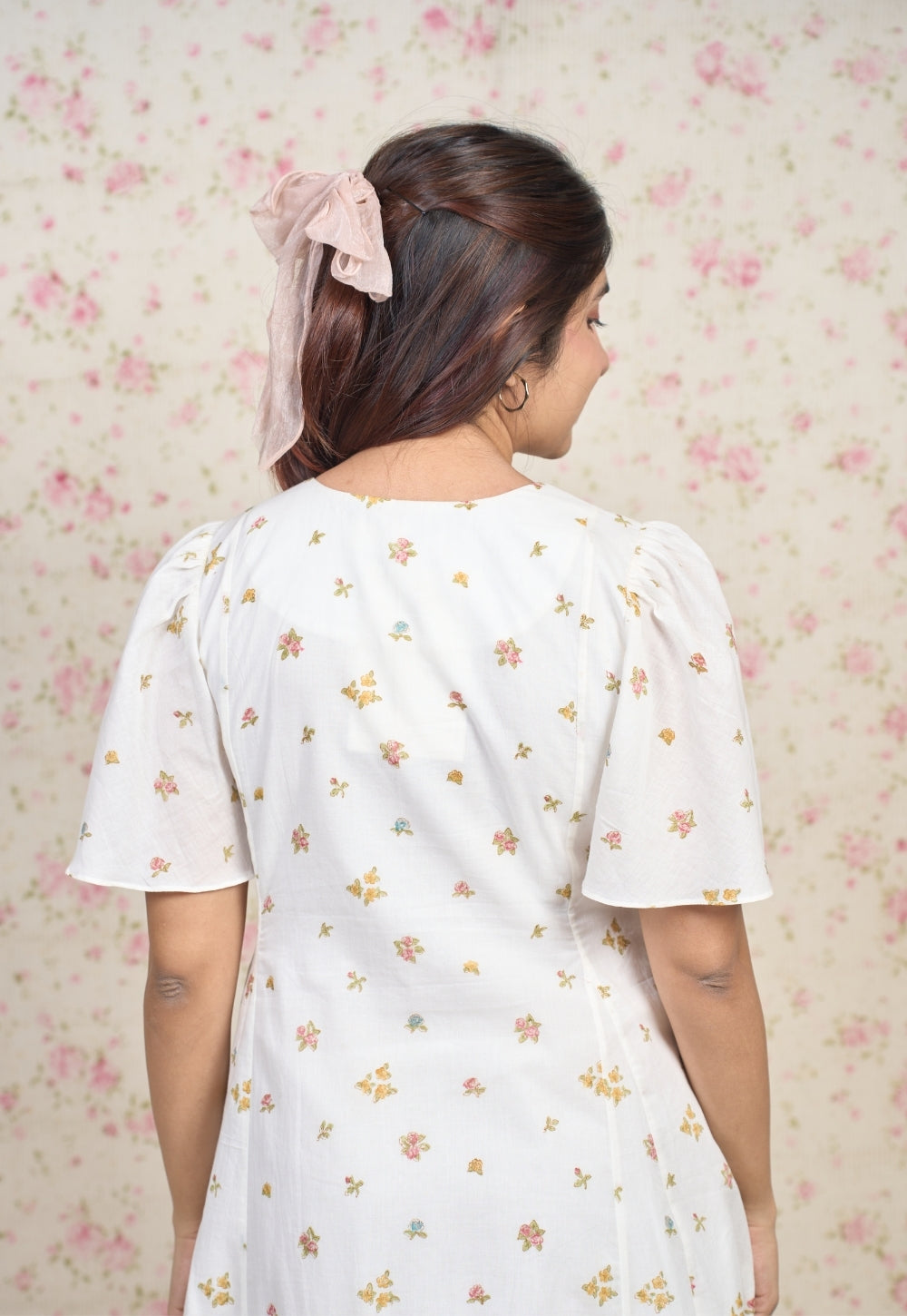 Sophia White Sangnaeri Mul Cotton A Line Dress