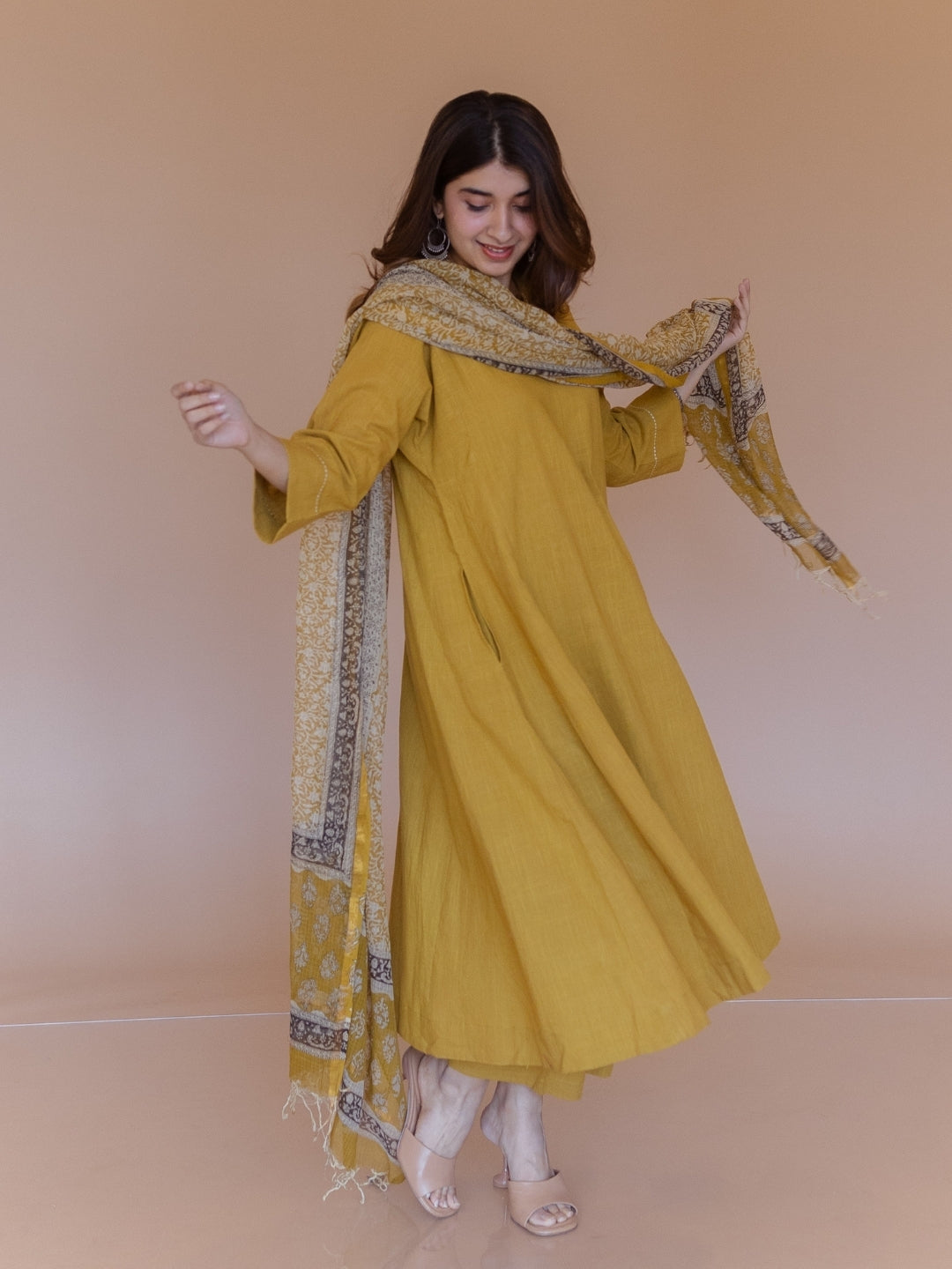 Yashi Yellow Solid Slub Cotton Straight Pant