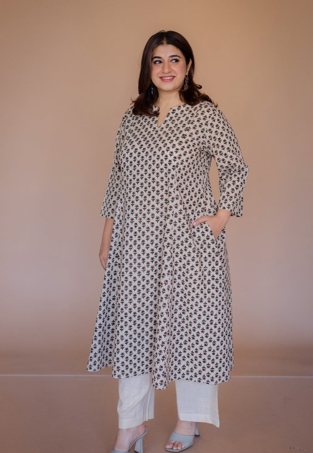 Malika Off White Bagru Cotton Kali Kurta