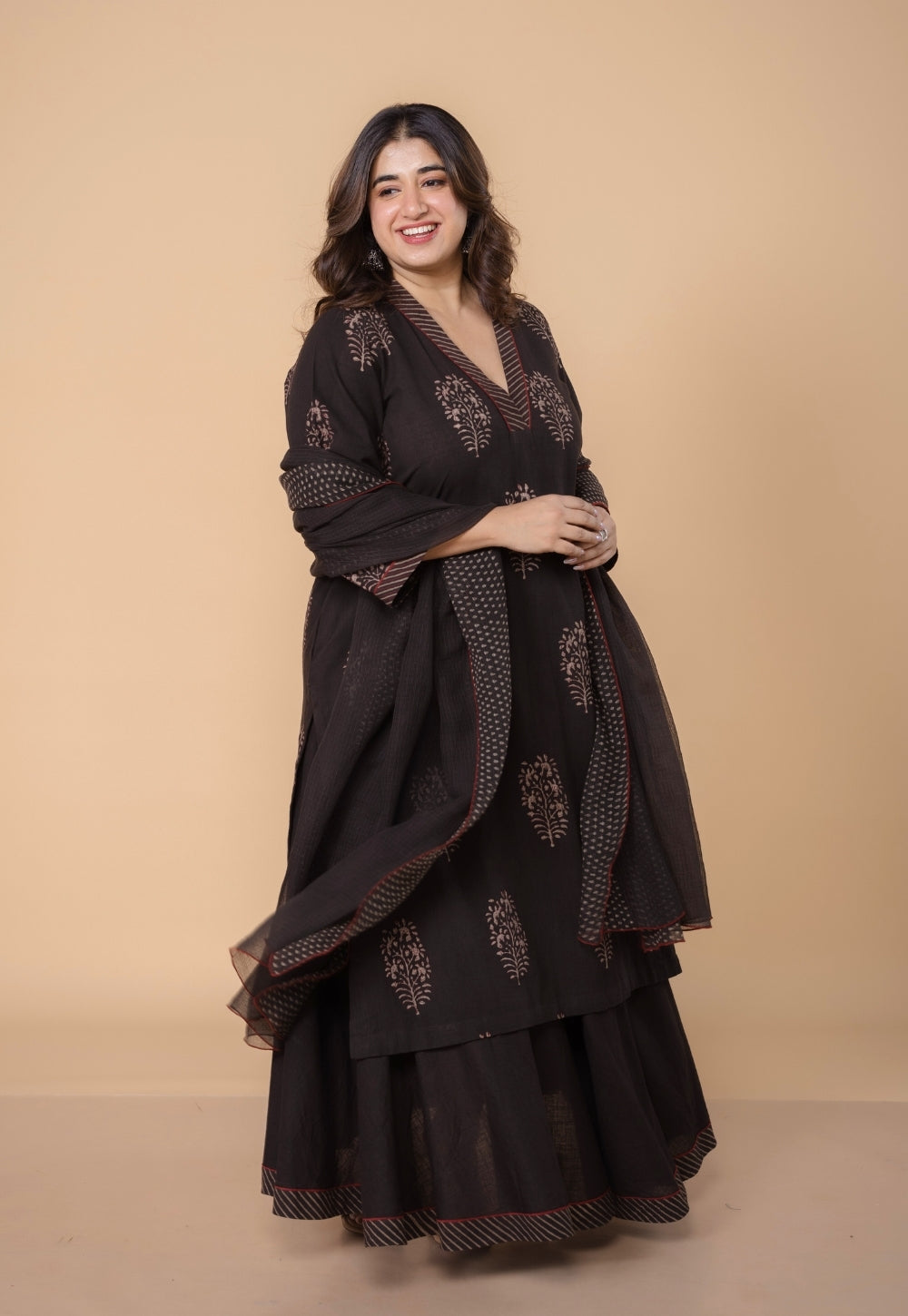 Zeenat Brown Dabu Slub Cotton Straight Kurta