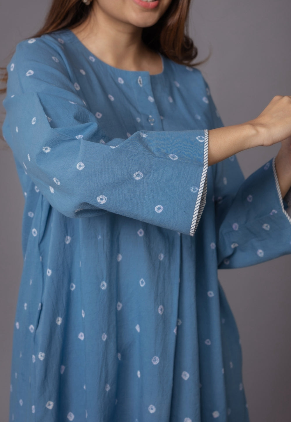 Kaaya Blue Bandhani Cotton Straight Kurta Set (Set of 2)