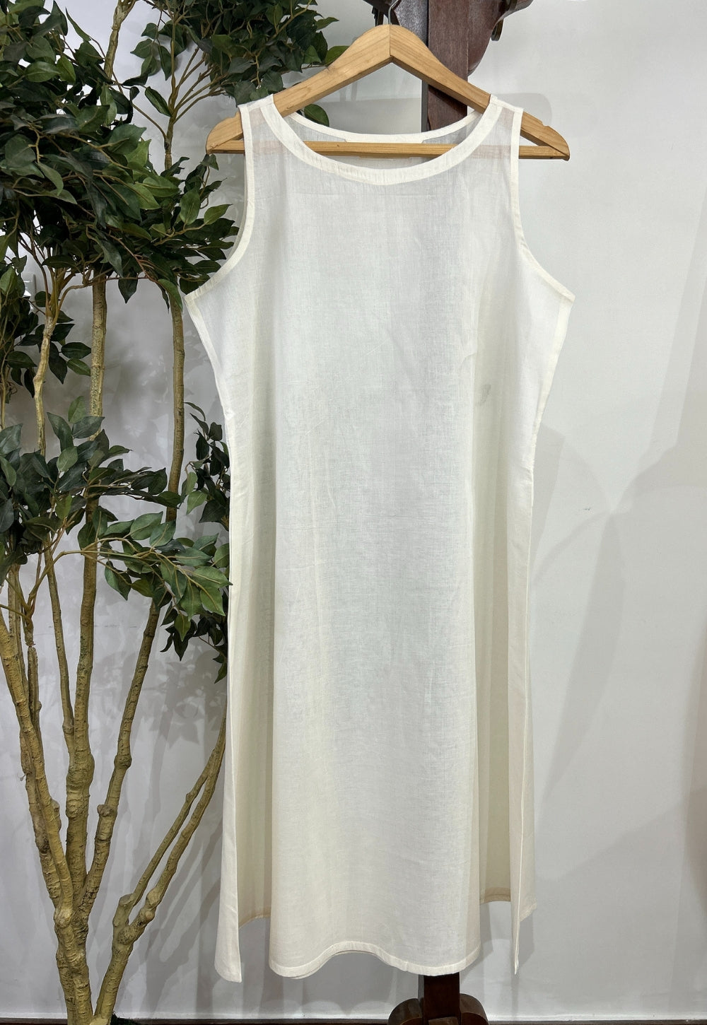 Solid Mul Cotton A Line Slip