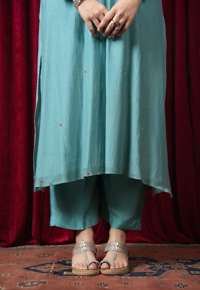 Yashi Blue Solid Muslin Straight Pant