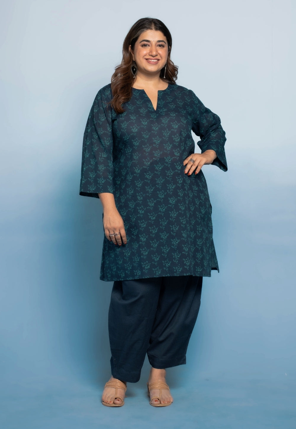 Anvi Blue Dabu Mul Cotton Straight Short Top