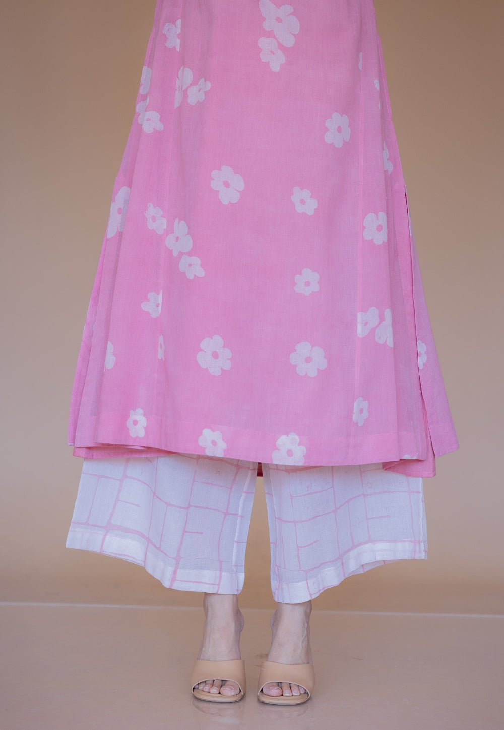 Aqsa Pink Batik MulMul Wide Pant