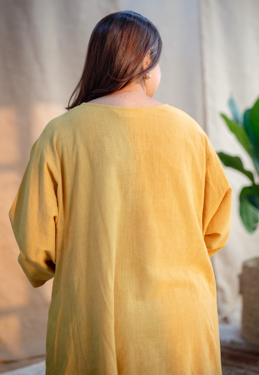 Nyra Slub Cotton Embroidered Jhabba Kali Kurta