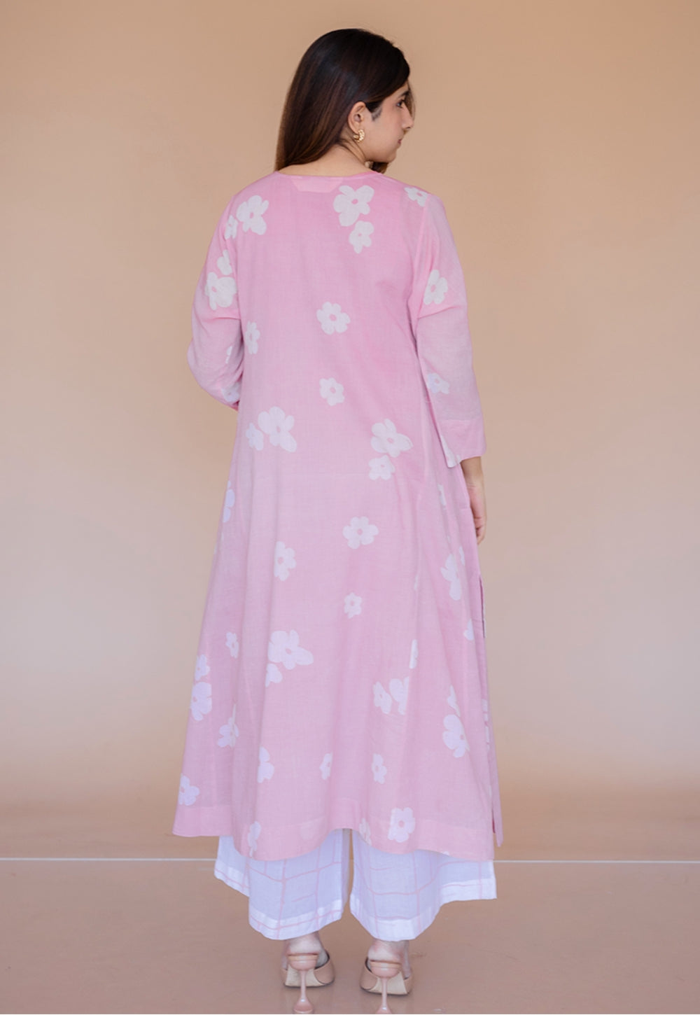 Alizah Pink Batik MulMul Jhabbha Kali Kurta Set (Set of 2 )