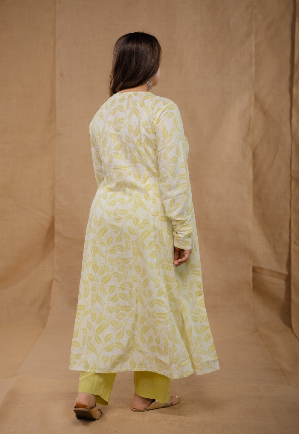Akrita Green Hand Block Print Slub Cotton Kali Kurta
