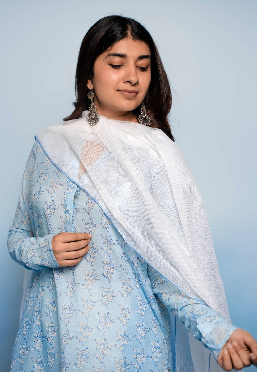 White Solid Kota Doria Cotton Dupatta with Tassels