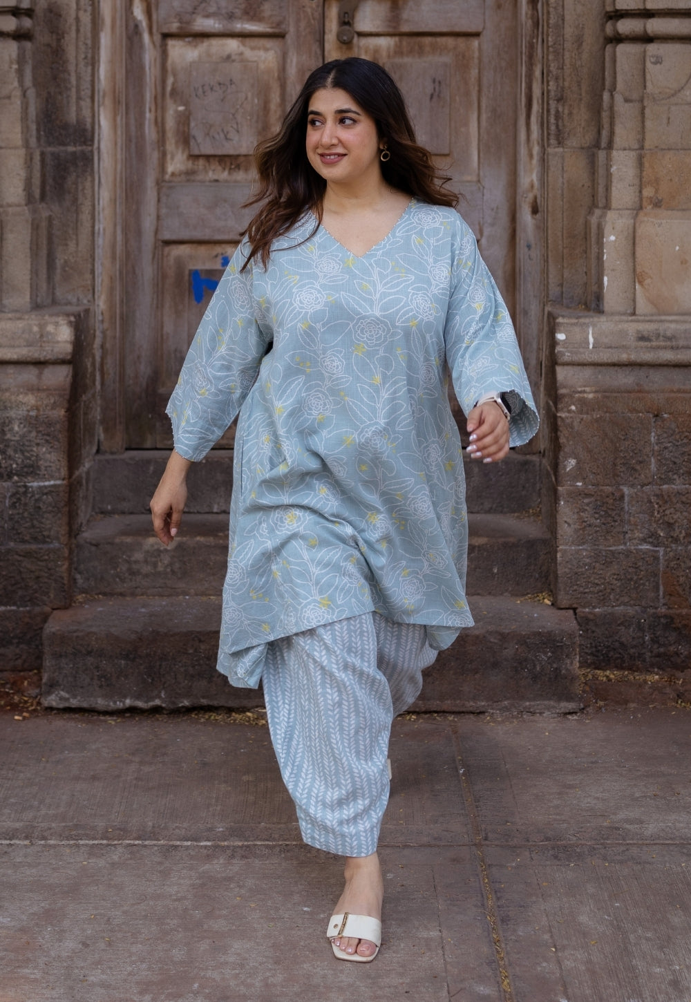 Jazmin Sky Blue Hand Block Print Slub Cotton Anti-Fit Kurta with Hand Embroidery
