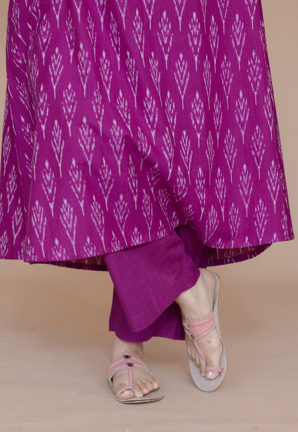 Yashi Purple Solid Cotton Flex Straight Pant