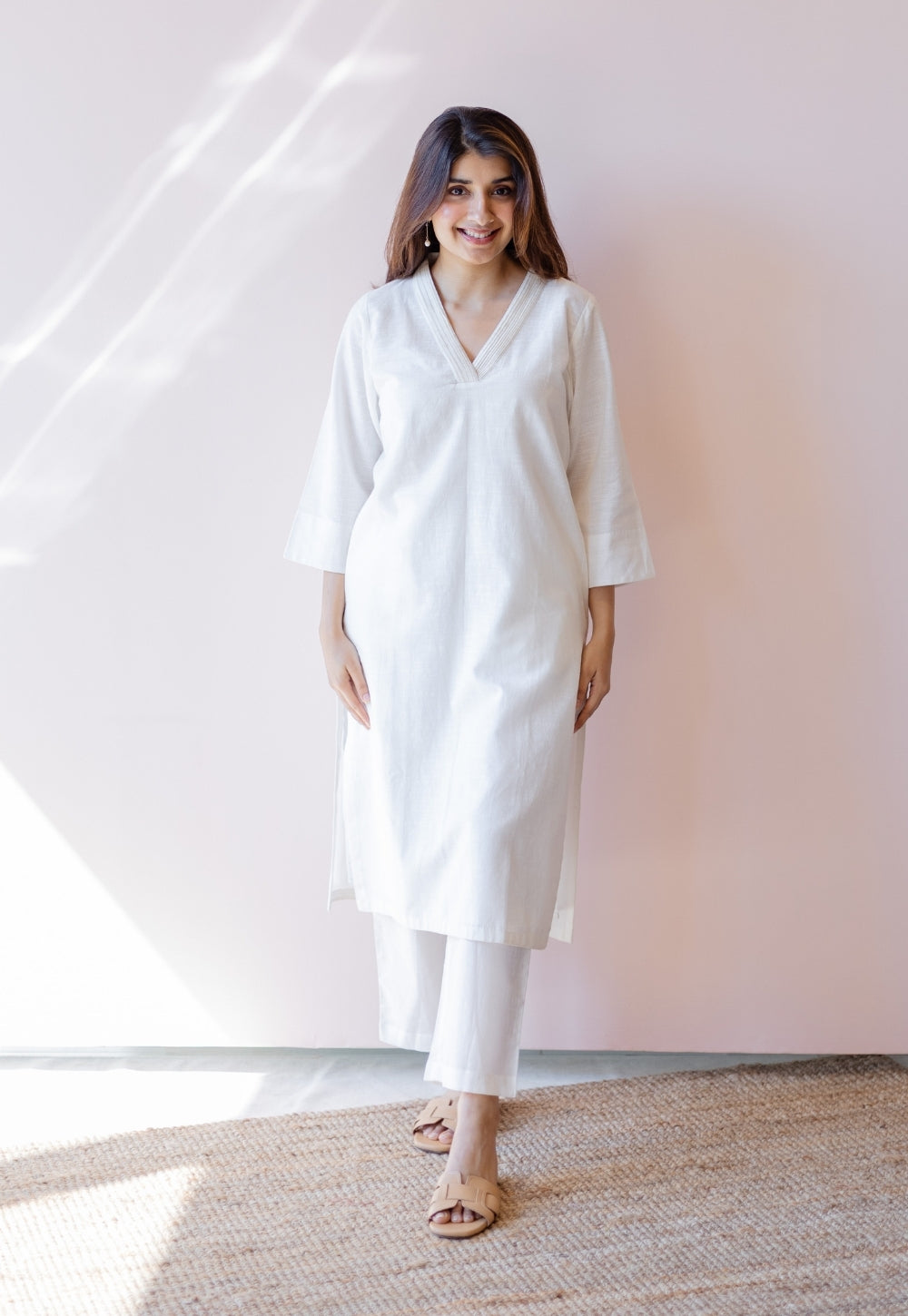 Hemali White Solid Handloom Cotton Straight Kurta