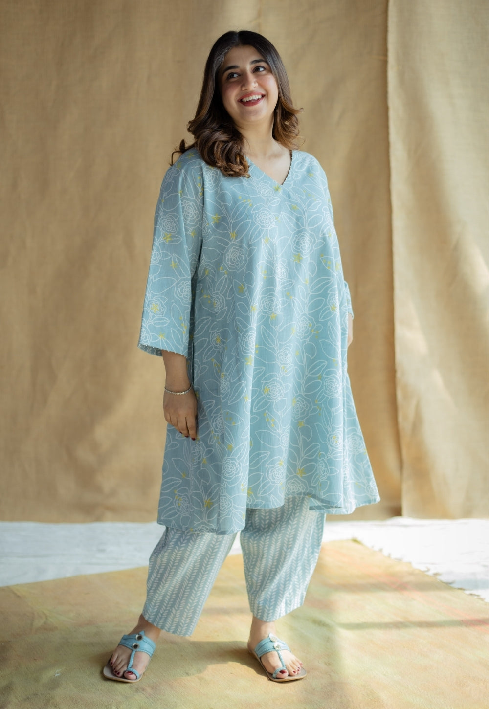 Jazmin Sky Blue Hand Block Print Slub Cotton Anti-Fit Kurta with Hand Embroidery