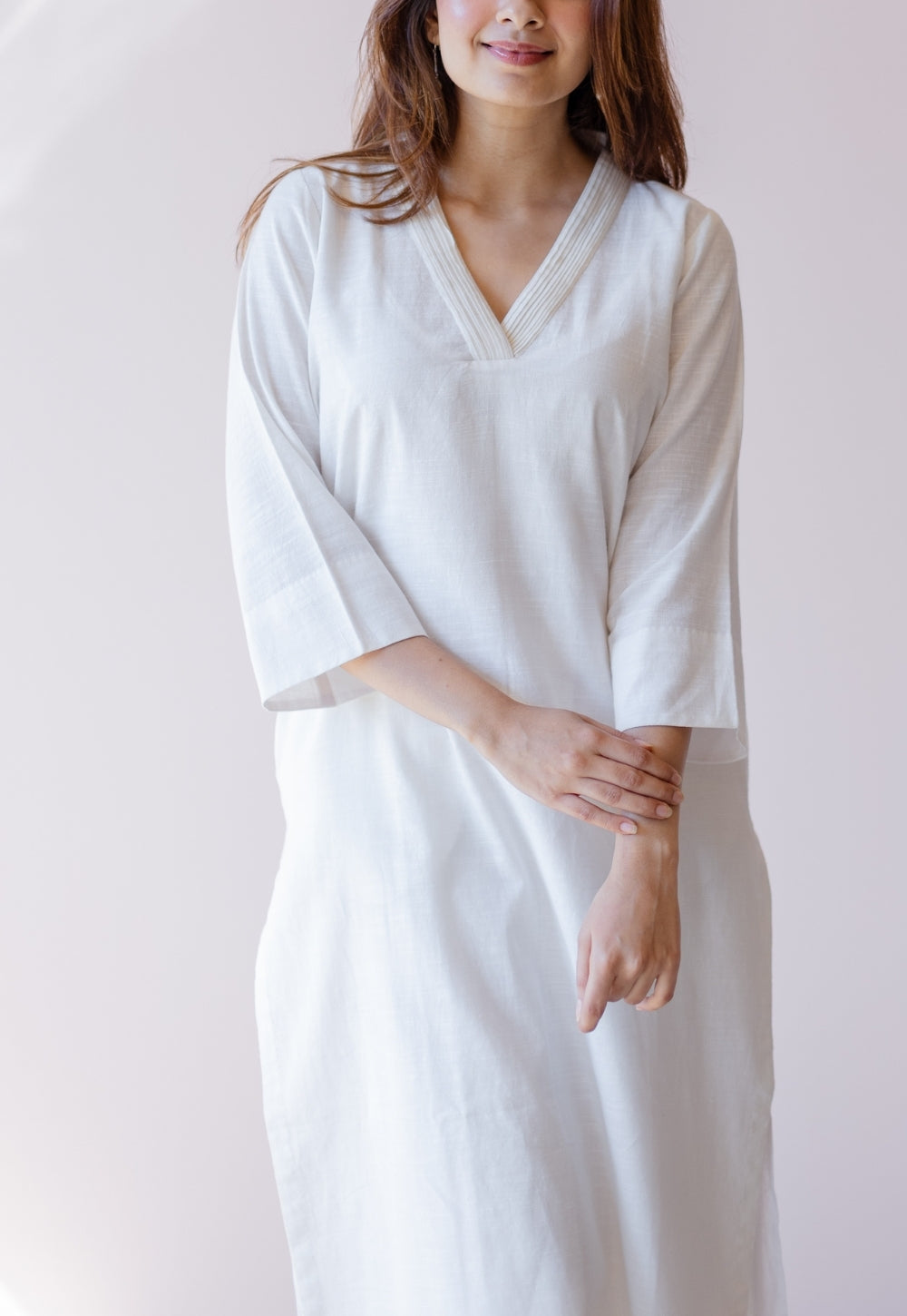 Hemali White Solid Handloom Cotton Straight Kurta