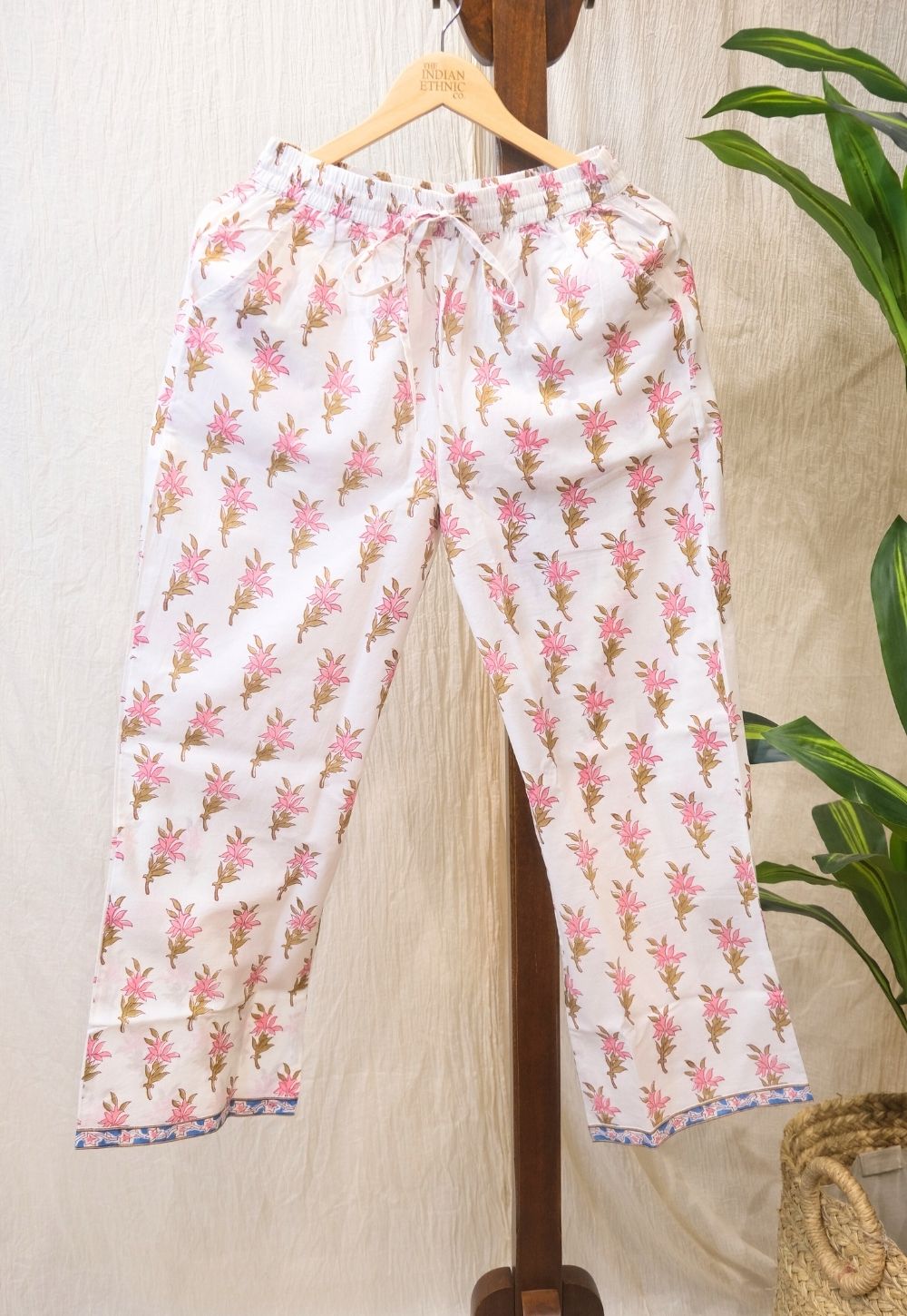 Iffat Sanaganeri Border Cotton Pant
