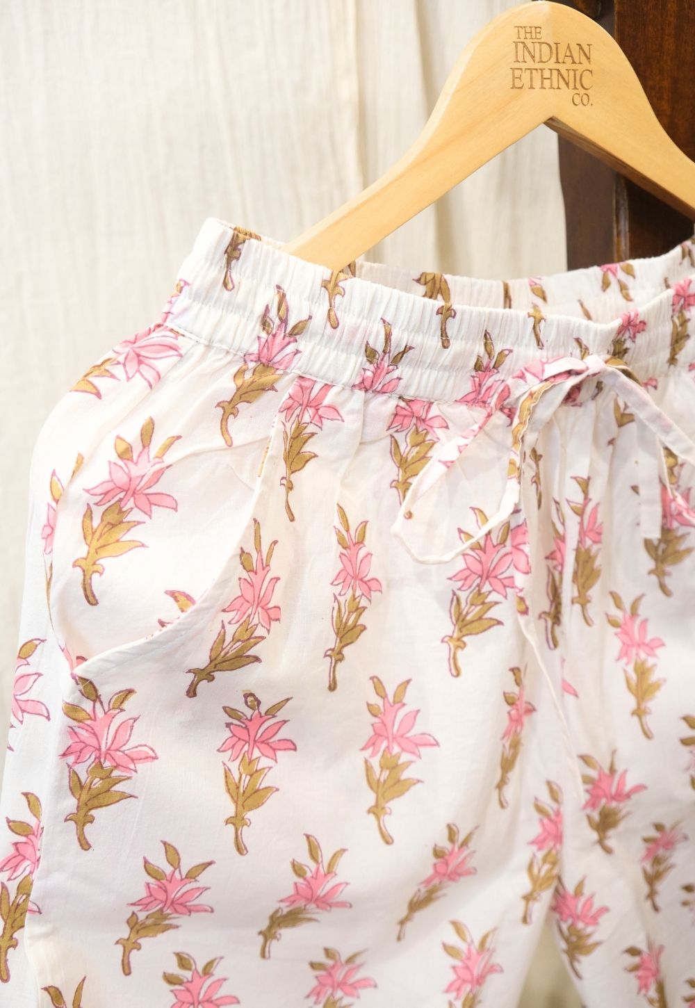 Iffat Sanaganeri Border Cotton Pant