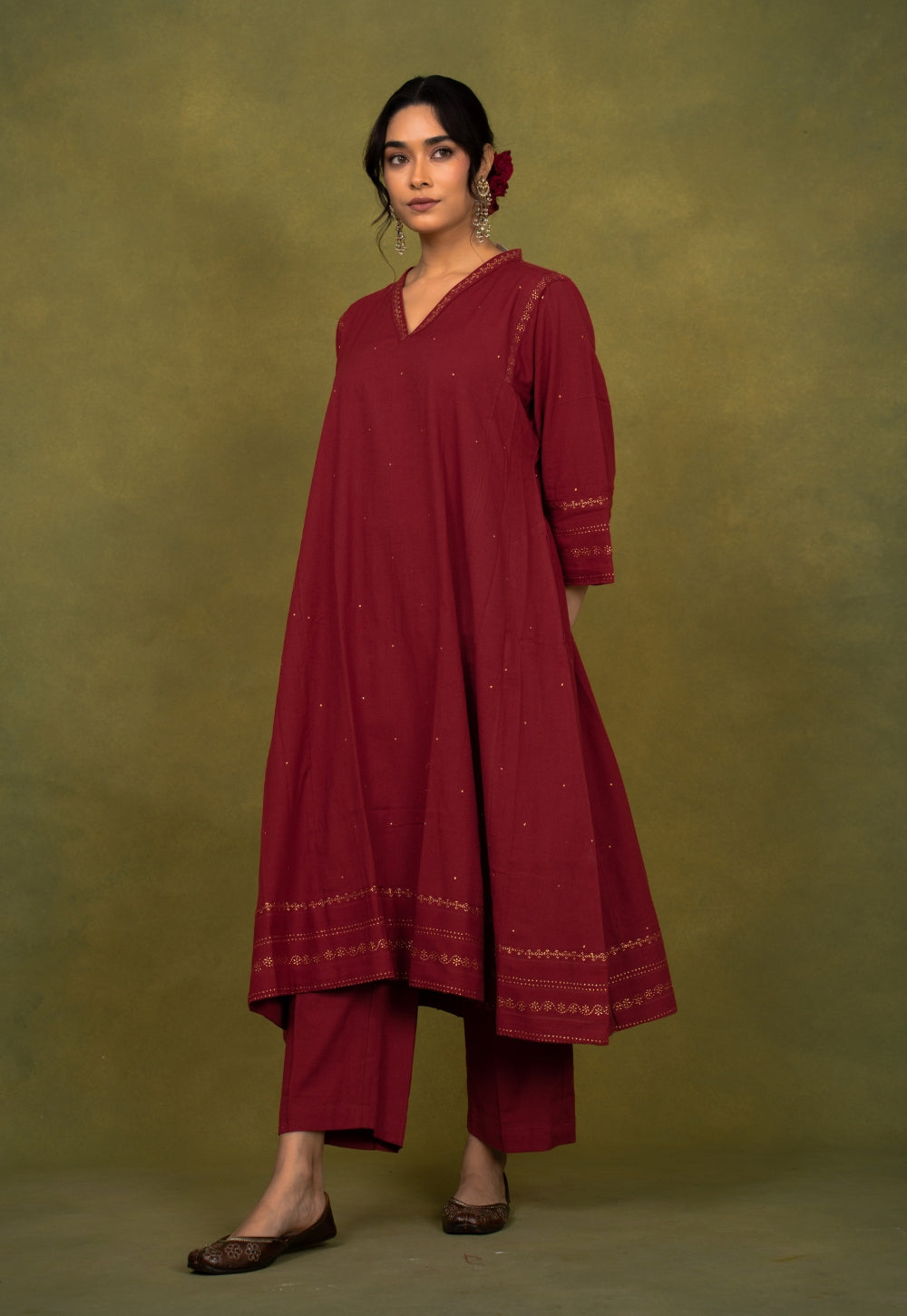 Iqra Red Rogan Handblock Printed Slub Cotton Jhabbha Kali Suit Set (Set of 3)