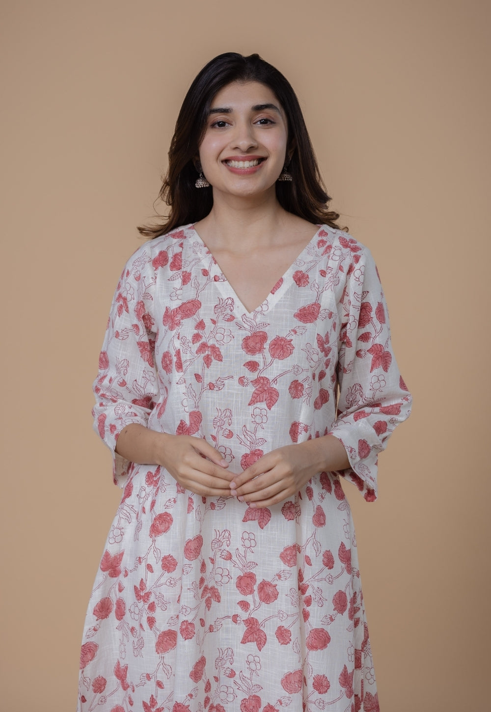 Smriti White Dabu Slub Cotton Kali Kurta Set (Set of 2)