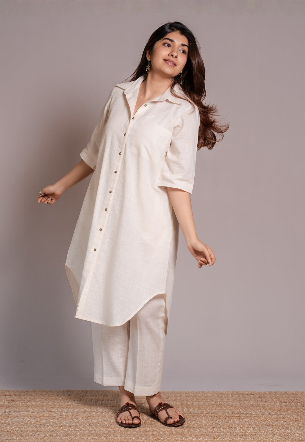 Off White Solid Slub Cotton Straight Kurta - DyeVerse