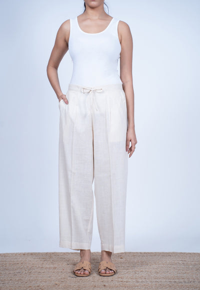 Yashi White Solid Slub Cotton Straight Pant