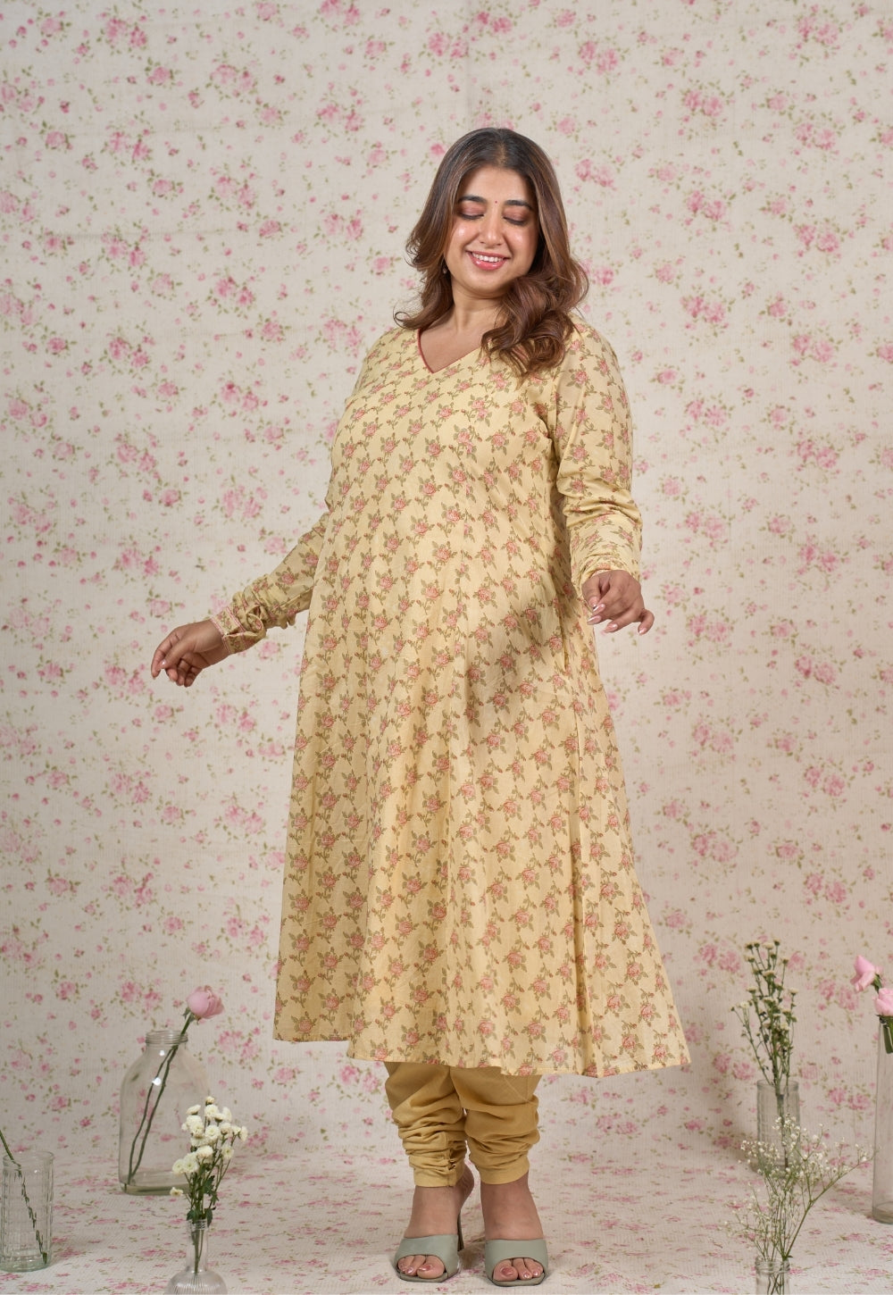 Zoe Yellow Sanganeri Mul Cotton Kali Kurta Set (Set of 2)