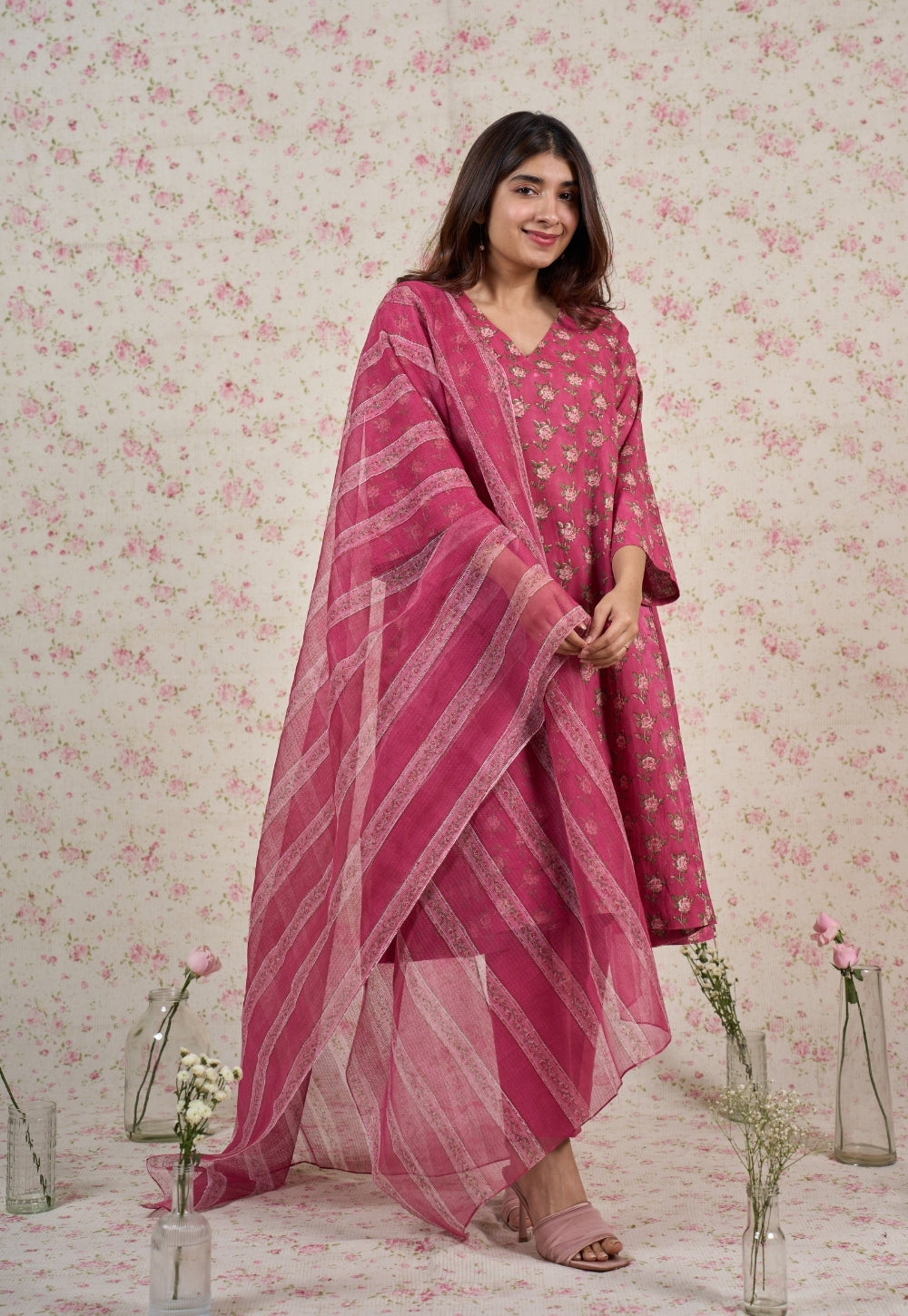 Julia Pink Sanganeri Mul Cotton Jhabbha Kali Kurta