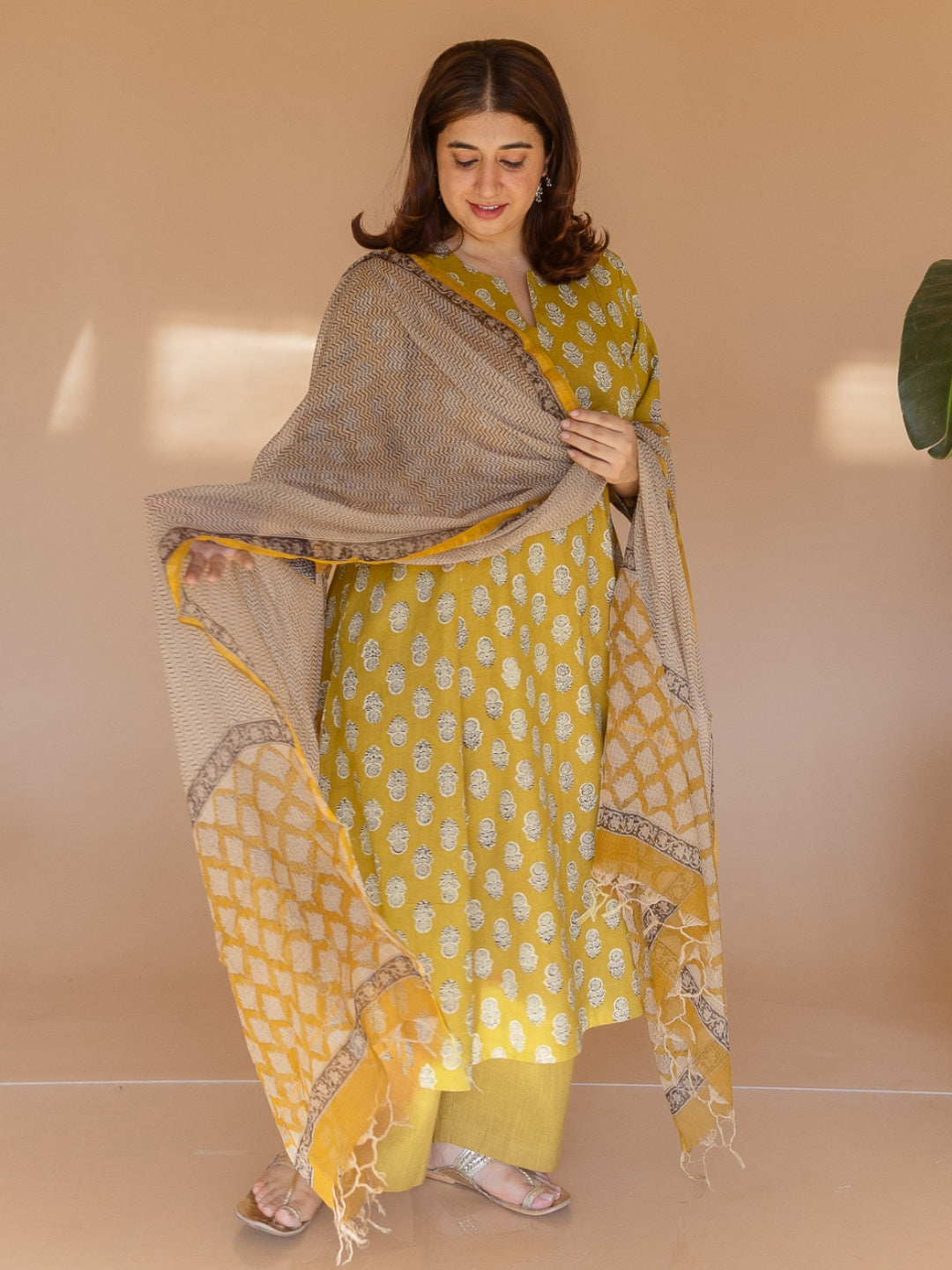Malika Yellow Bagru Cotton Kali Kurta Set (Set of 2)