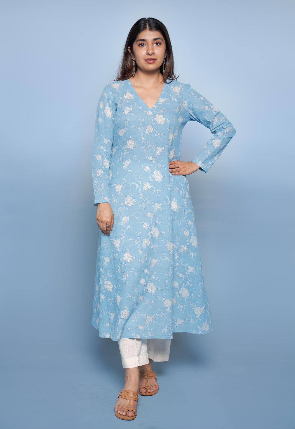 Vina Blue Dabu Mul Cotton Kali Kurta