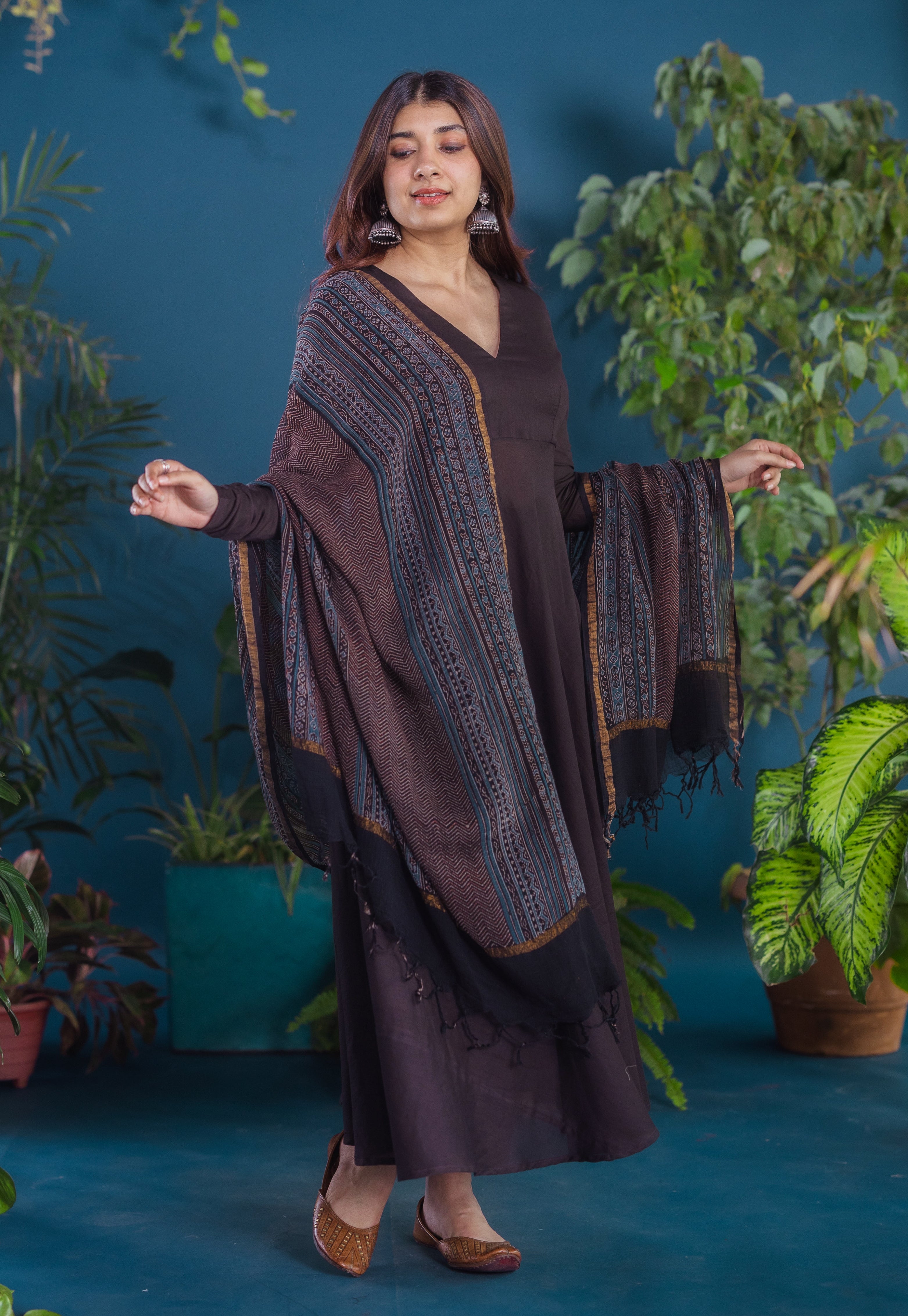 Zima Black Solid Mul A Line Kurta