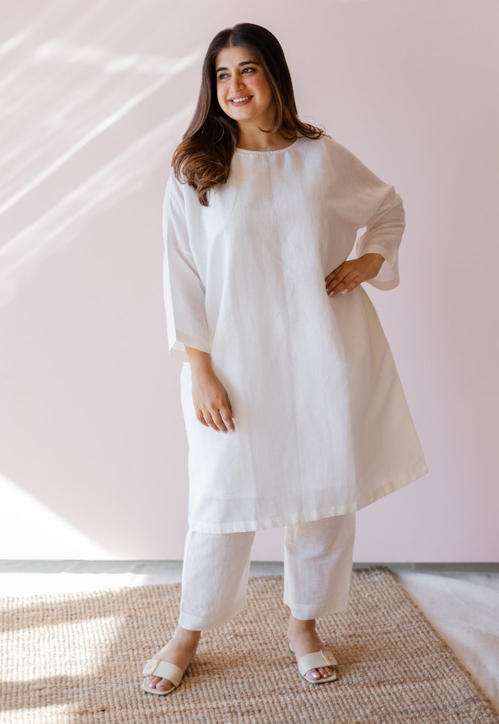 Prerna White Solid Handloom Cotton Linen Anti-Fit Kurta