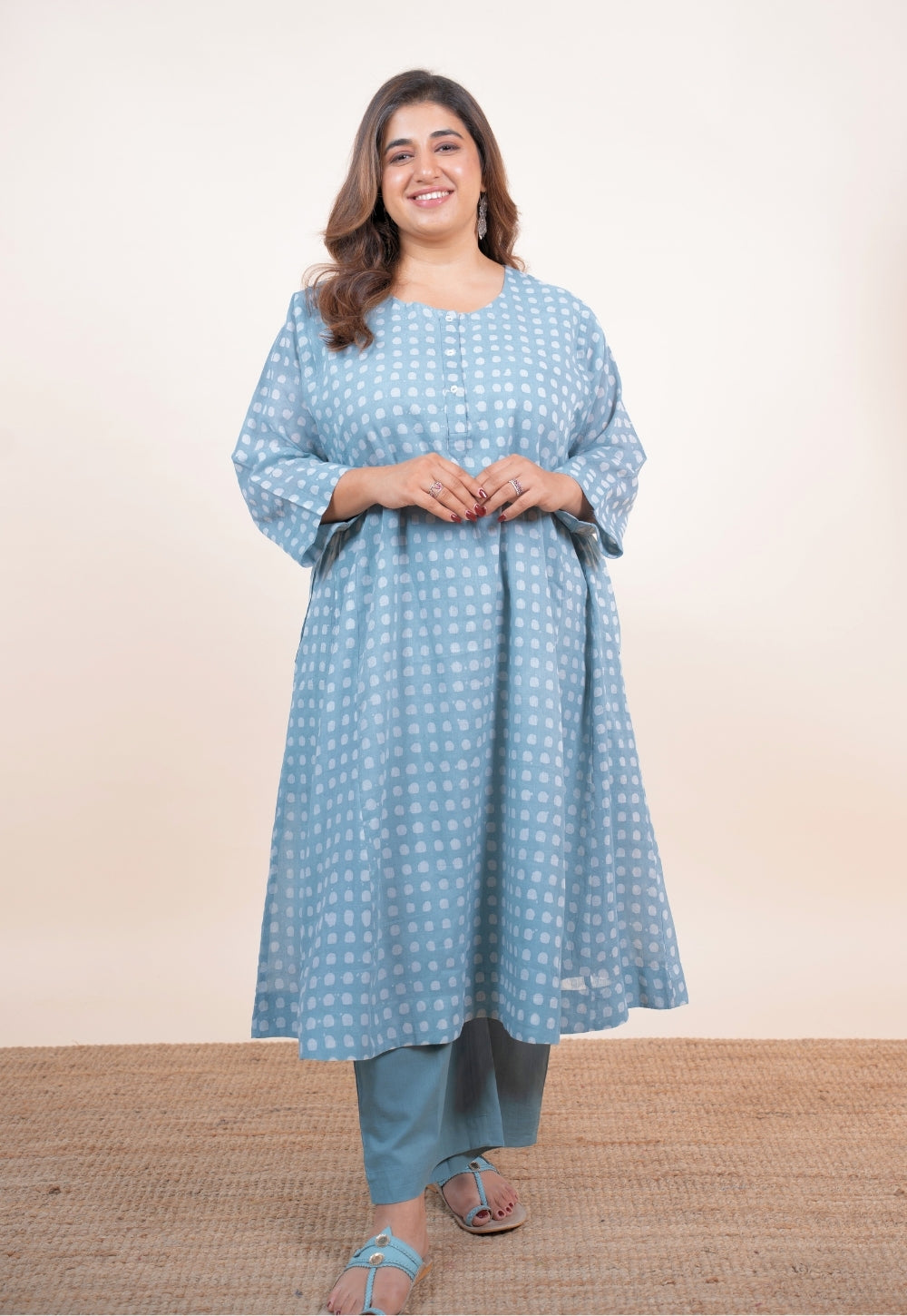 Sufia Blue Batik MuMul Jhabbha Kali Kurta