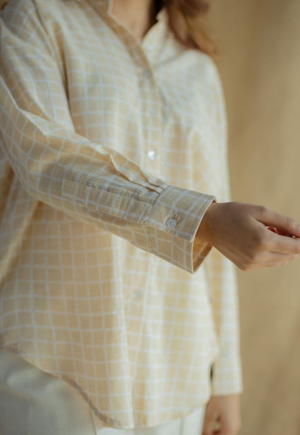 Ruhi Cream Hand Block Print Slub Cotton Anti-Fit Shirt