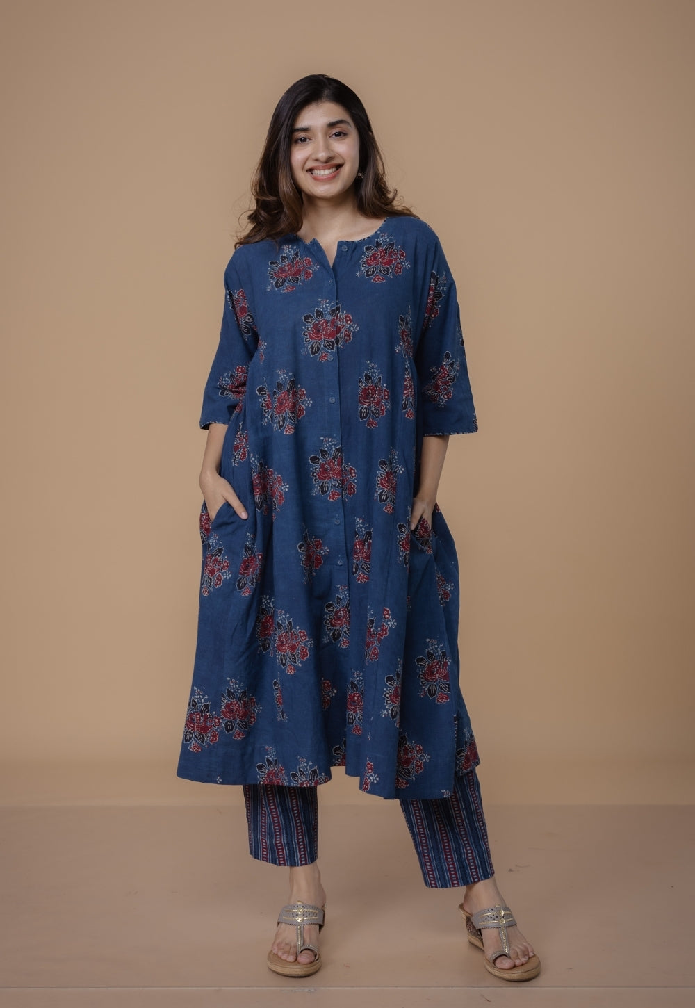 Prita Blue Dabu Slub Cotton Narrow Pant