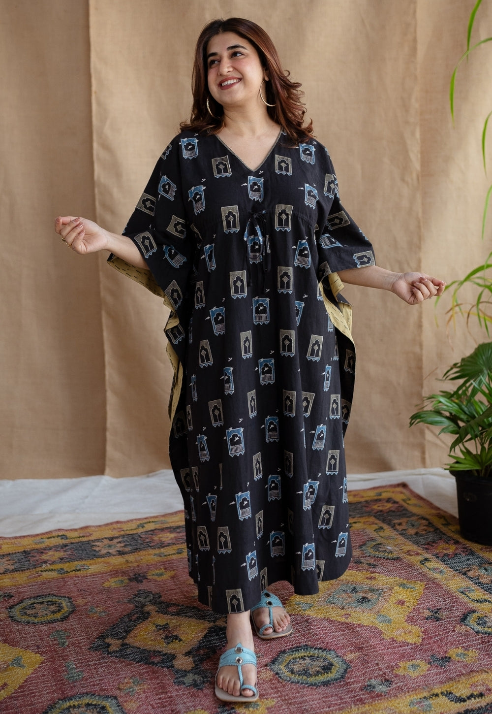 Sona Charcoal Ajrakh Cotton Anti-Fit Kaftan
