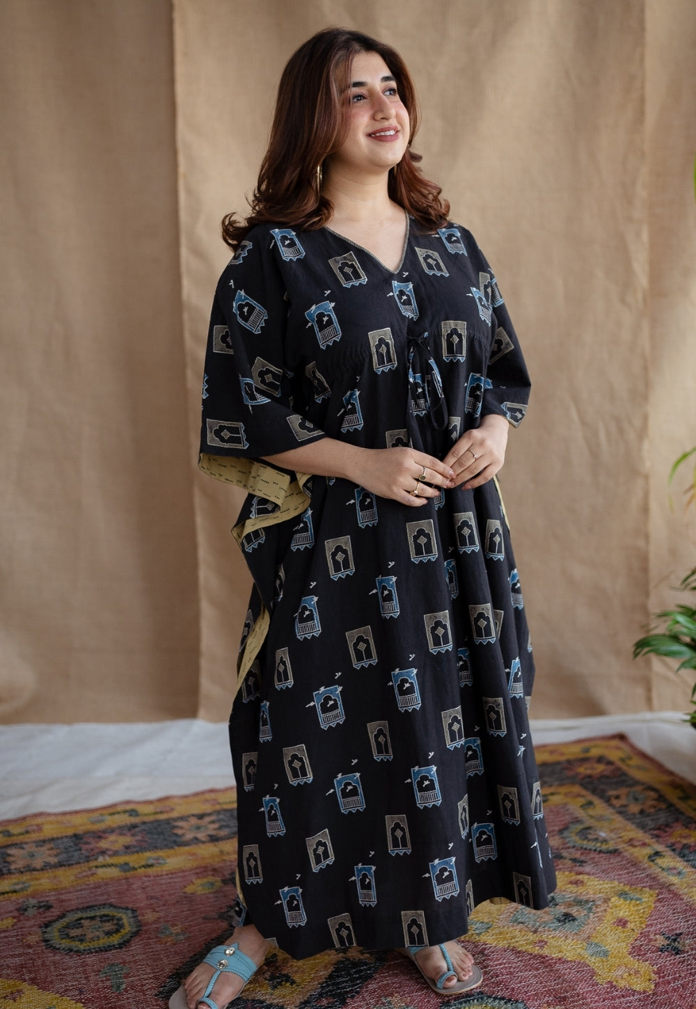 Sona Charcoal Ajrakh Cotton Anti-Fit Kaftan