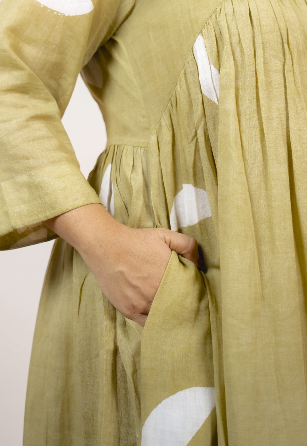 Aarvi Green Batik MulMul A Line Kurta