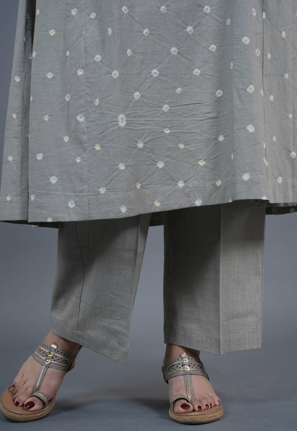 Yashi Grey Solid Slub Cotton Straight Pant