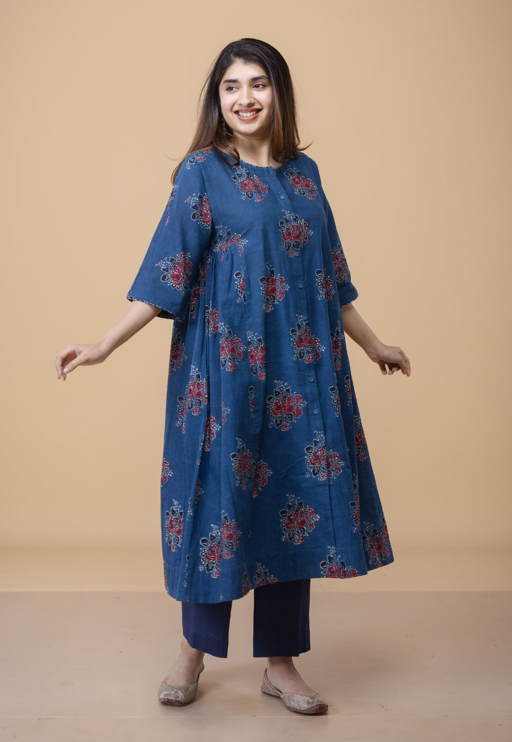 Naila Blue Dabu Slub Cotton Kali Kurta Set (Set of 2)