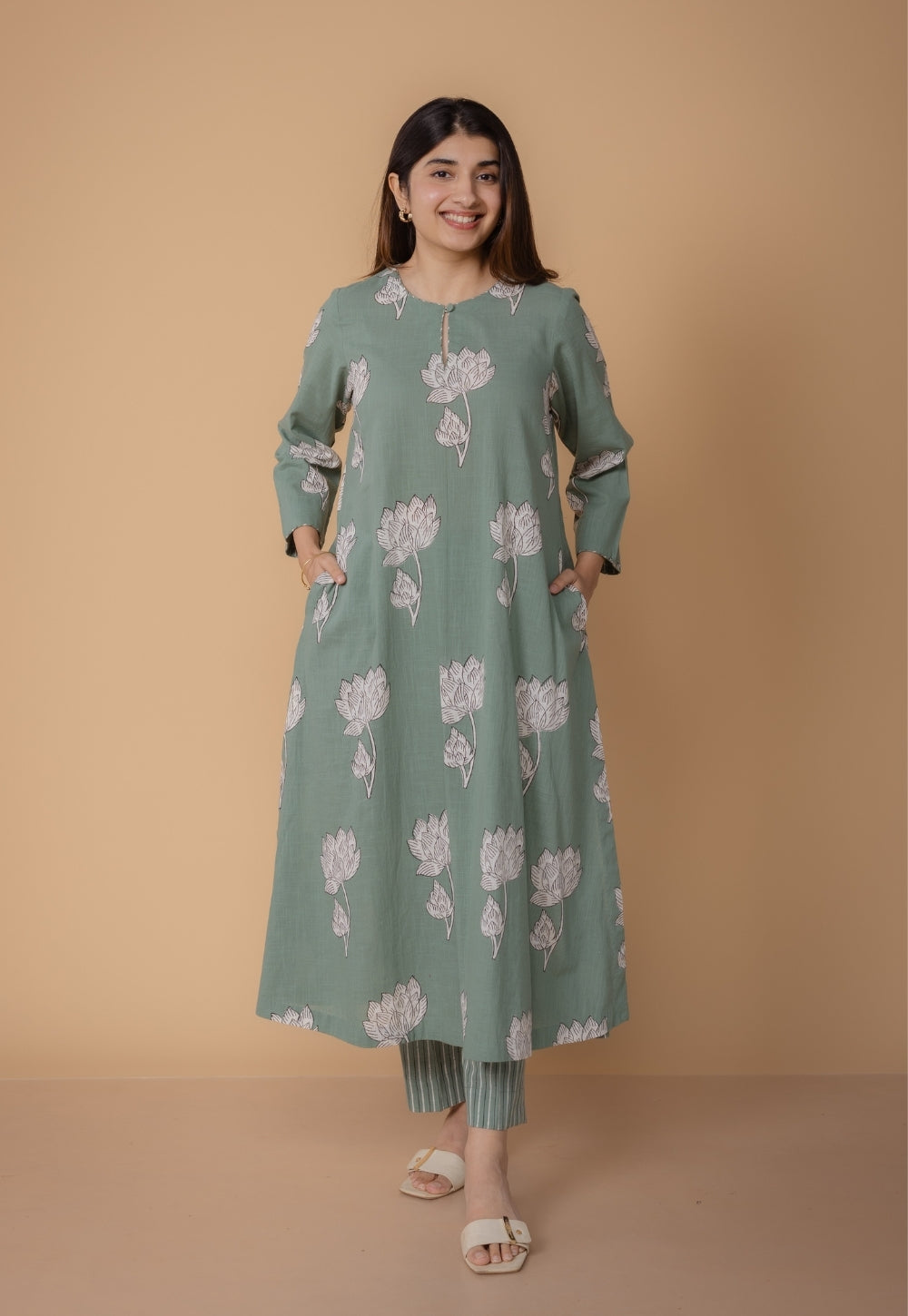 Zoohi Green Dabu Slub Cotton A Line Kurta