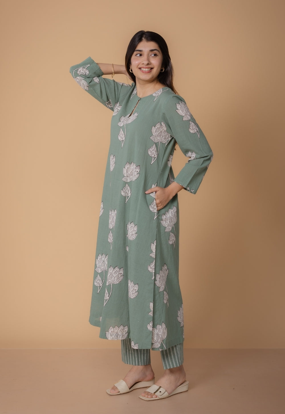 Zoohi Green Dabu Slub Cotton A Line Kurta