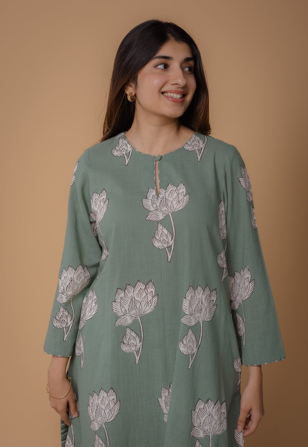 Zoohi Green Dabu Slub Cotton A Line Kurta