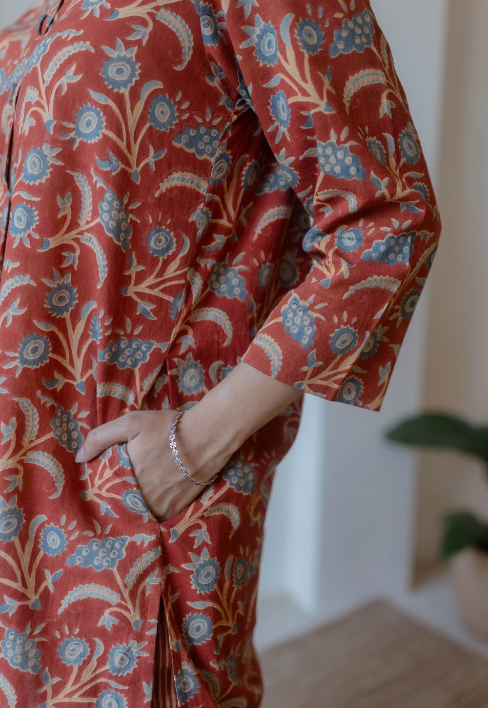 Aiza Red Ajrakh Cotton Straight Kurta