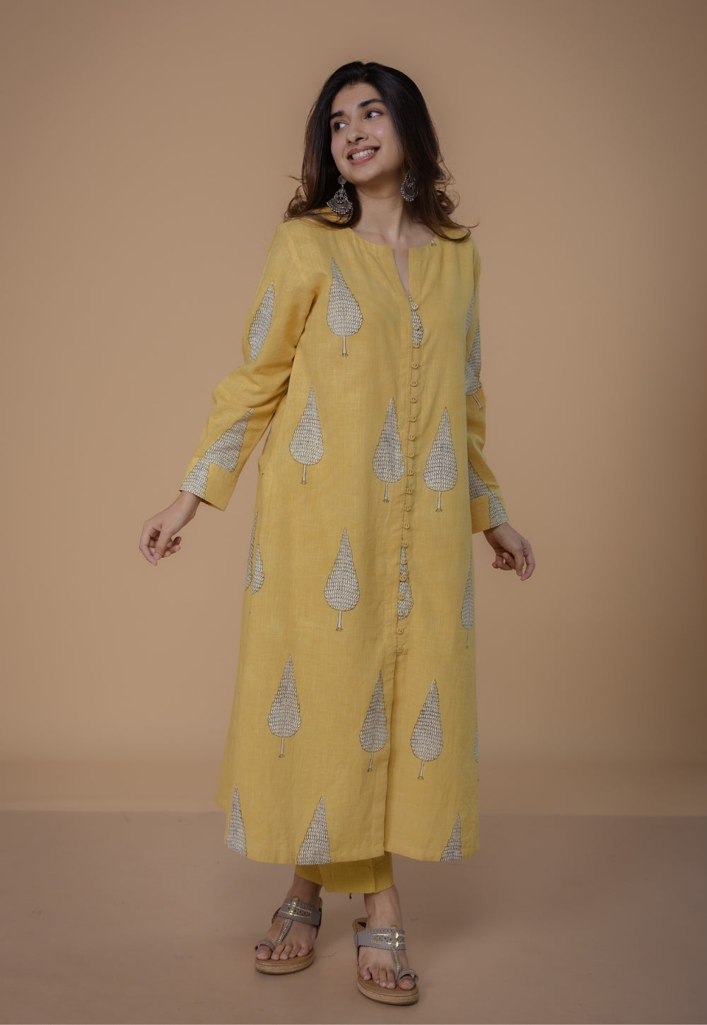 Ruchi Yellow Dabu Slub Cotton Straight Kurta Set (Set Of 2)