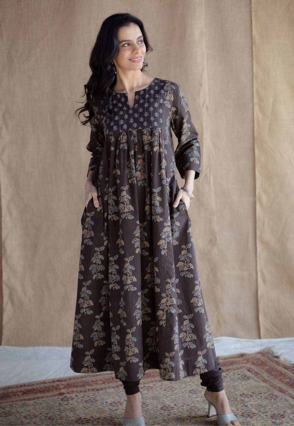 Miral Charcoal Solid Slub Cotton Churidar