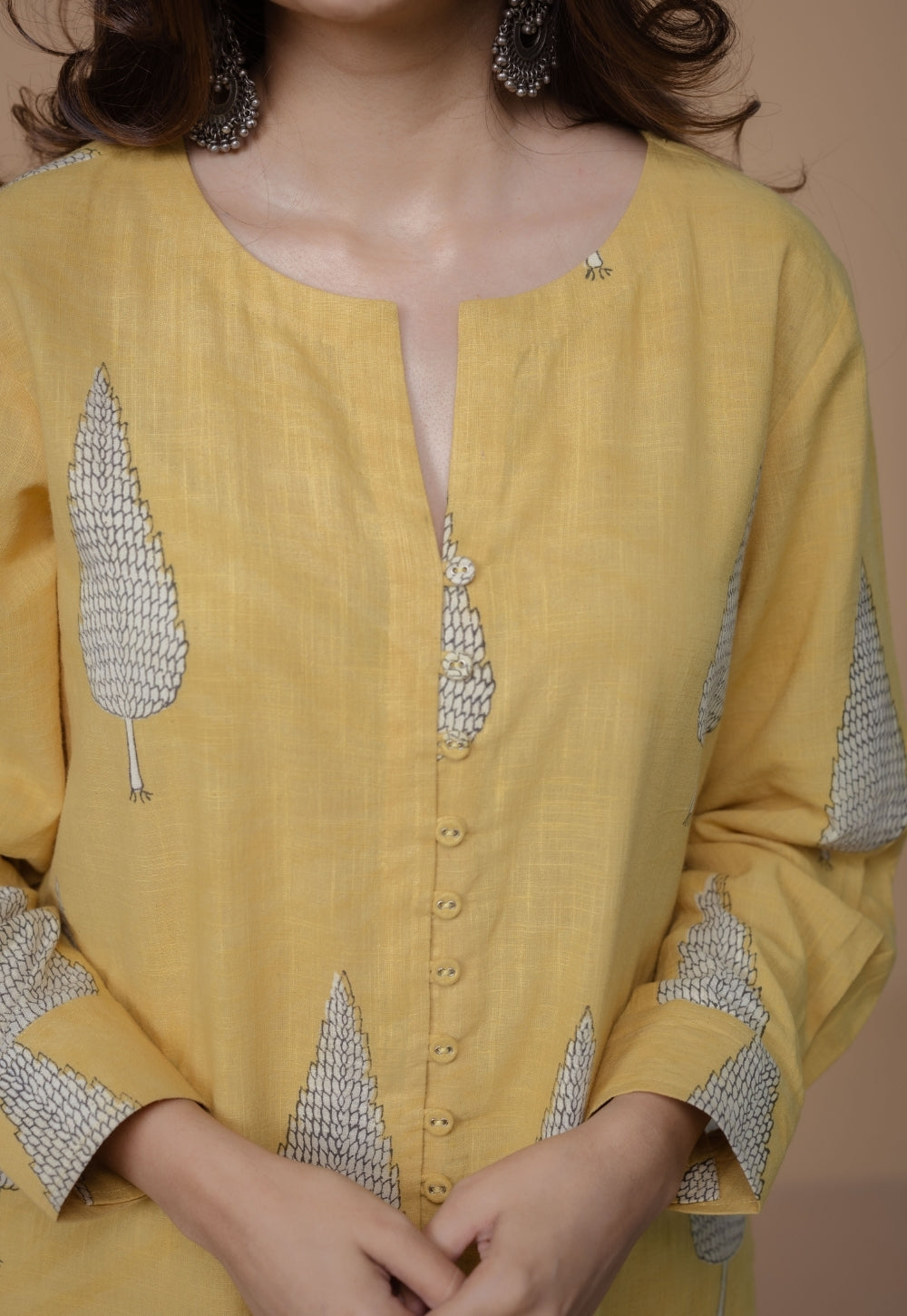 Ruchi Yellow Dabu Slub Cotton Straight Kurta Set (Set Of 2)