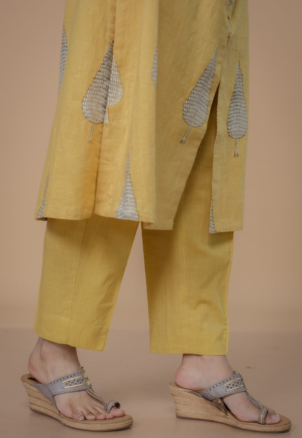 Ruchi Yellow Dabu Slub Cotton Straight Kurta Set (Set Of 2)