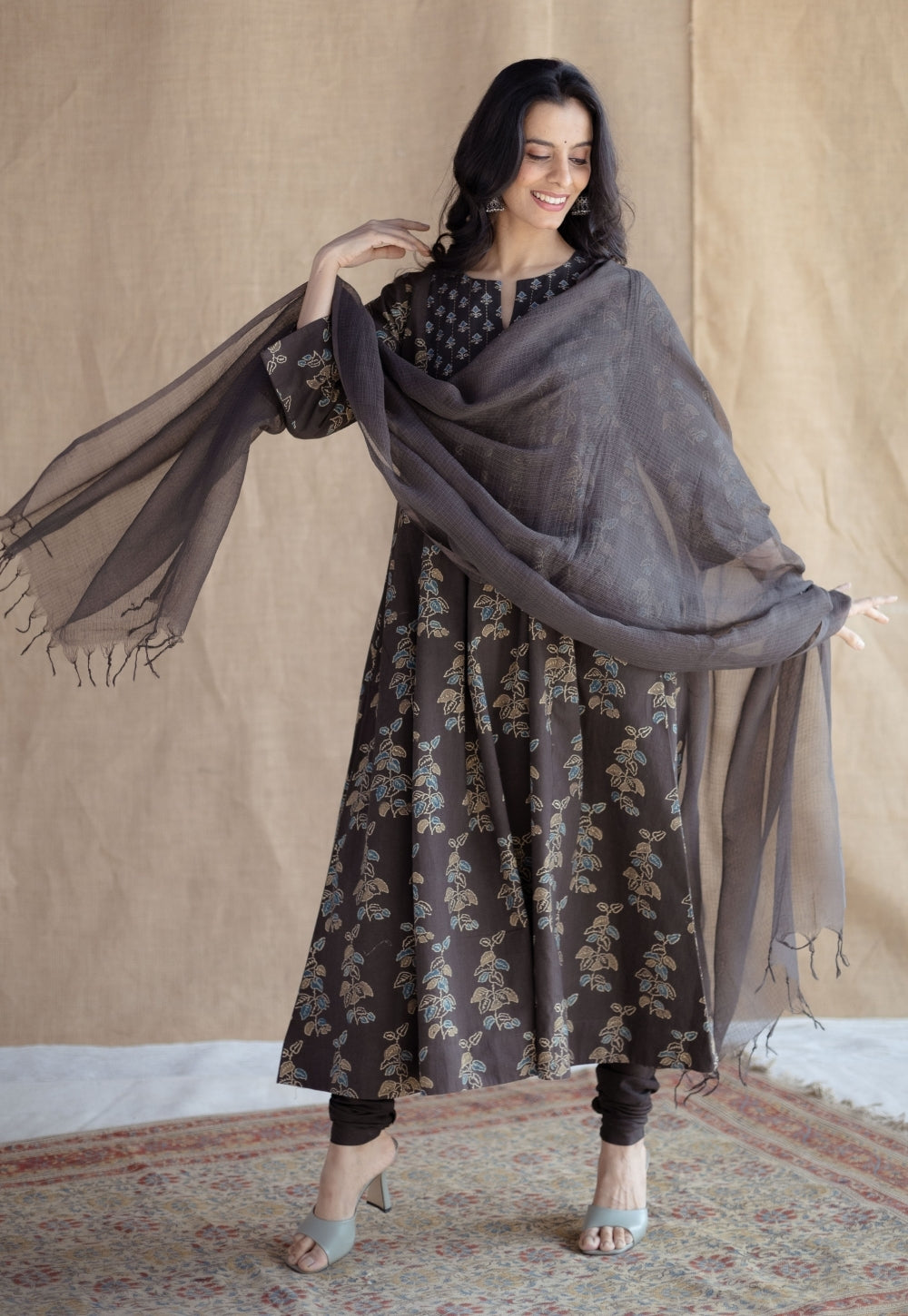 Charcoal Solid Kota Doria Cotton Dupatta