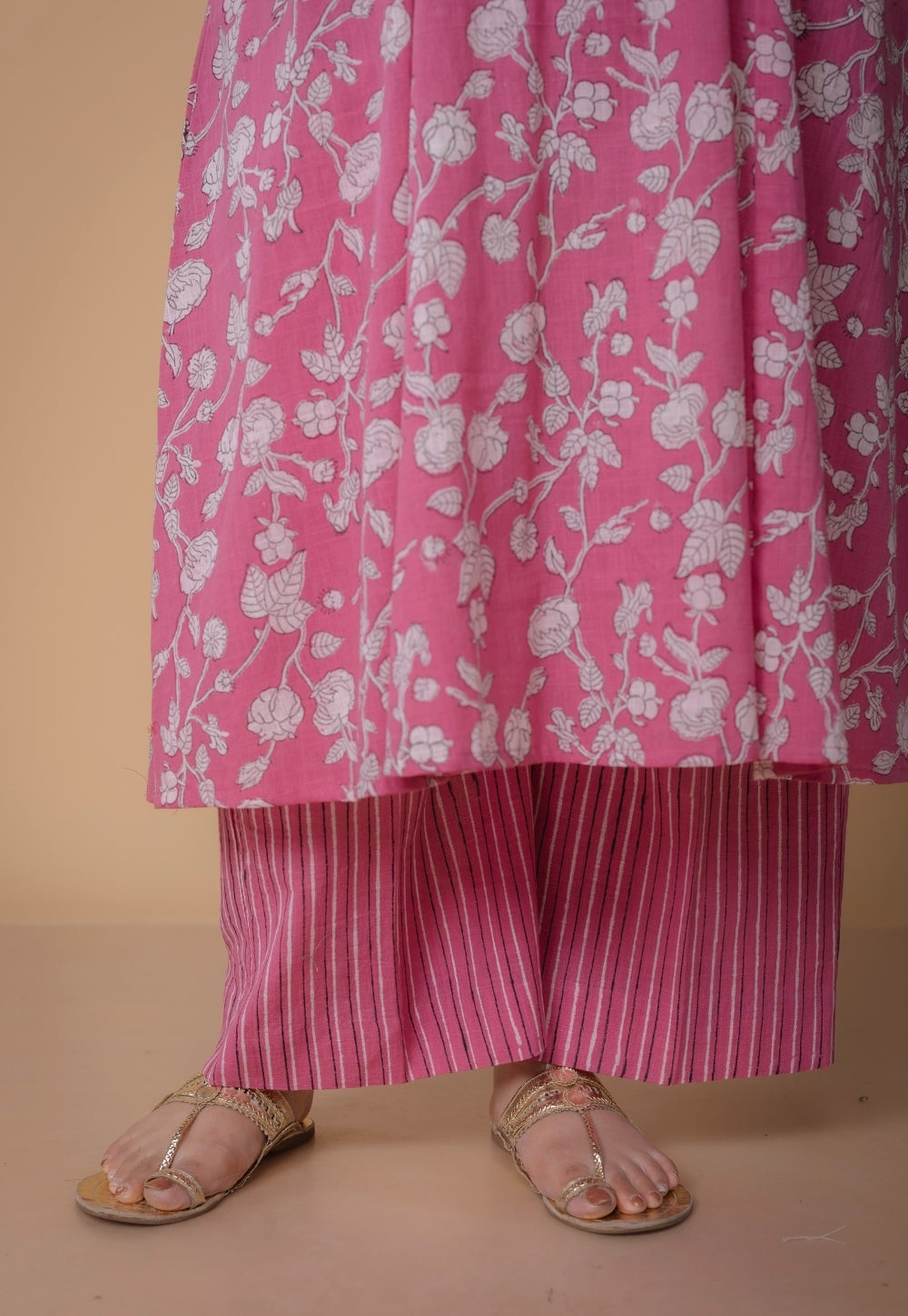 Karisma Pink Dabu Slub Cotton Kali Kurta Set (Set of 2)